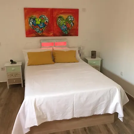 La Casita Canaria Y Lagar 로스실로스